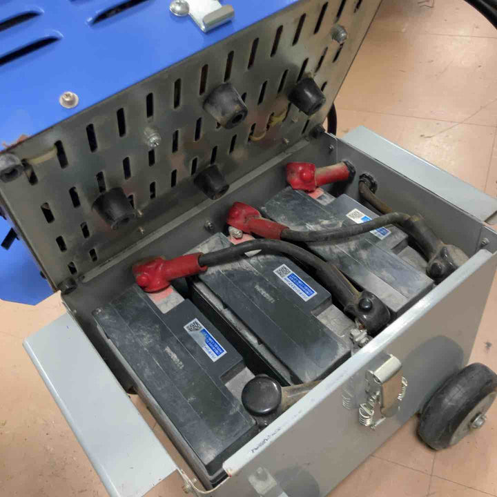 【店頭受取り限定】◇マイト工業(might) バッテリー溶接機 NeoLight140 ネオライト140 MBW-140-1【草加店】