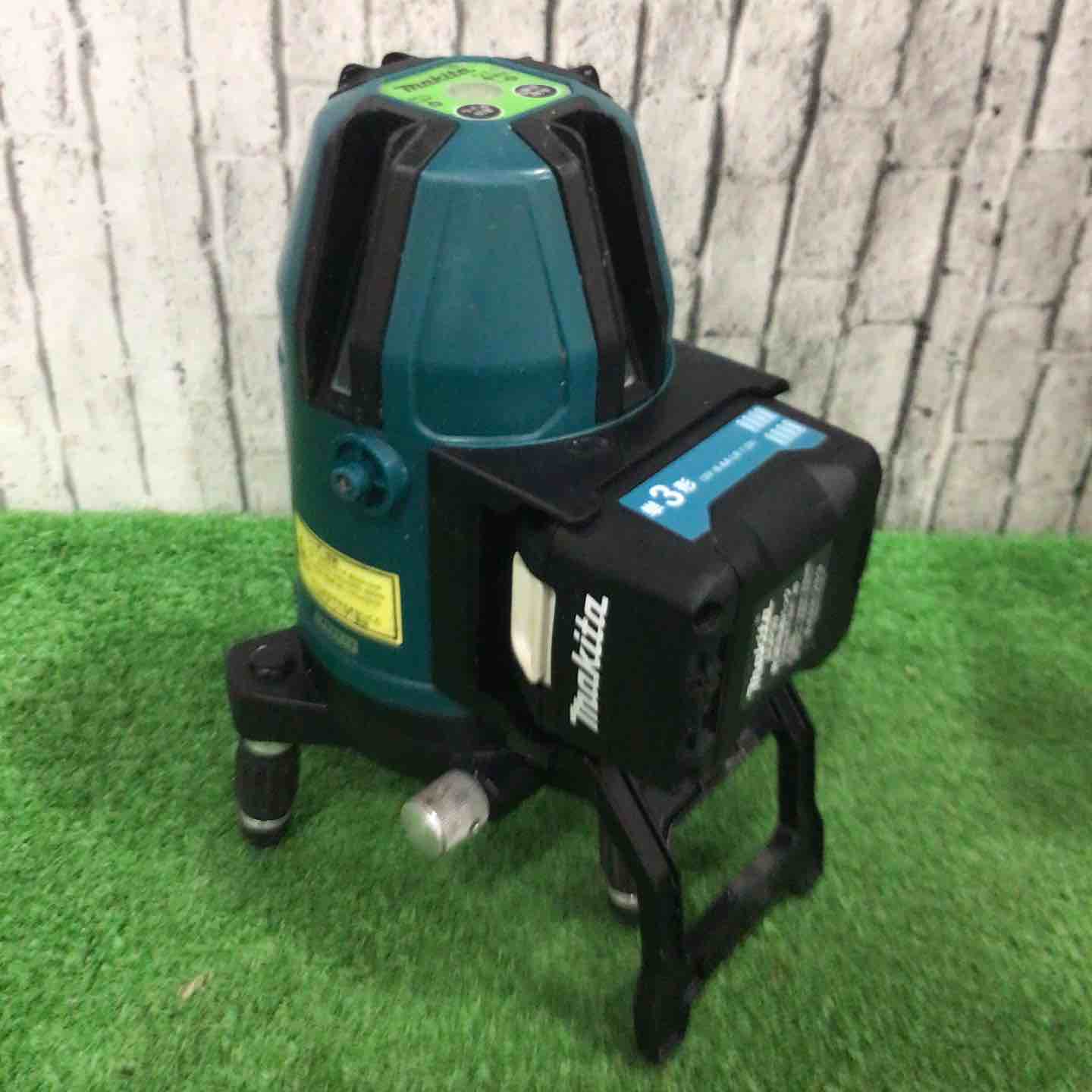 ◇マキタ(makita) 高輝度コードレスグリーンレーザー墨出し器 SK40GD 動作確認済【川口店】 ◇マキタ(makita) 高輝度コードレスグリーンレーザー墨出し器 SK40GD