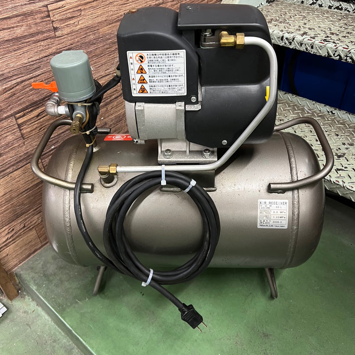 【店頭受取り限定】日立産機システ 単相100V スーパーオイルフリーベビコン  0.2LE-8SA 50/60Hz共用【桶川店】