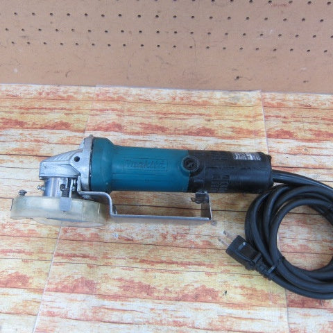 マキタ(makita) 100mmディスクグラインダ 9533CB【川崎店】