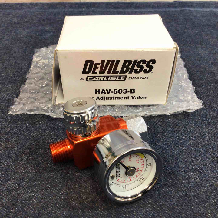【未使用品】DEVILBISS デビルビス 1.8mm口径 スプレーガン 【塗料カップ + 手元エアバルブ + LEDライト】 セット品【八潮店】