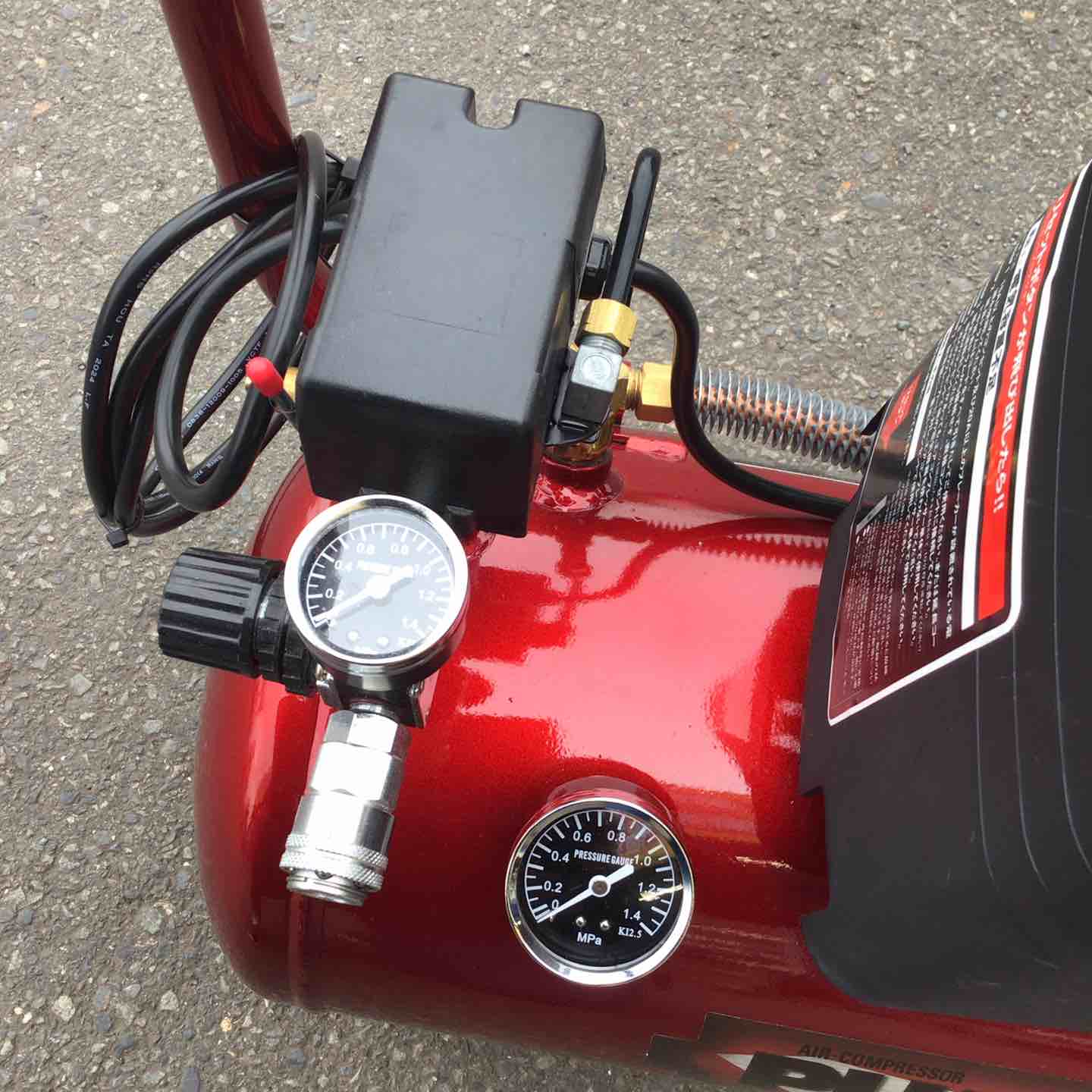 店頭受取り限定】◇藤原産業(SK11) エアコンプレッサー SR-102【八潮店