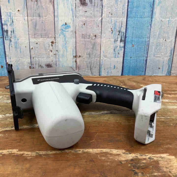 ◇パナソニック(Panasonic) コードレス角穴カッター本体のみ EZ4543X-B【柏店】