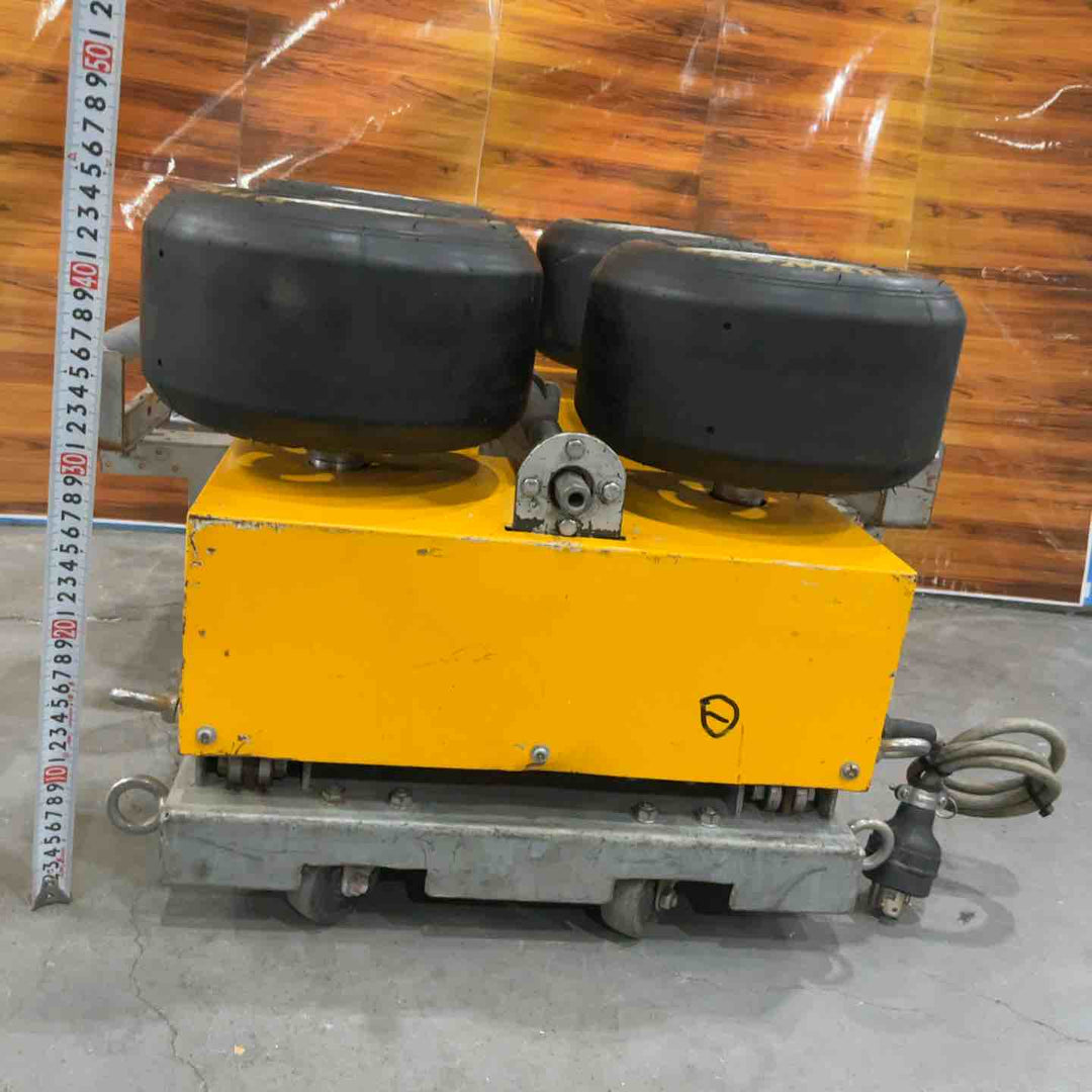 【店頭受取り限定】メーカー 型式不明 ケーブル送り機【川口店】