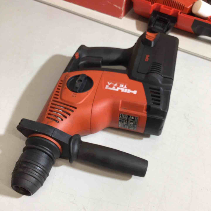 ◇ヒルティ(HILTI) コードレスハンマドリル TE7-A 集じんシステム付き TE DRS-M【戸田店】