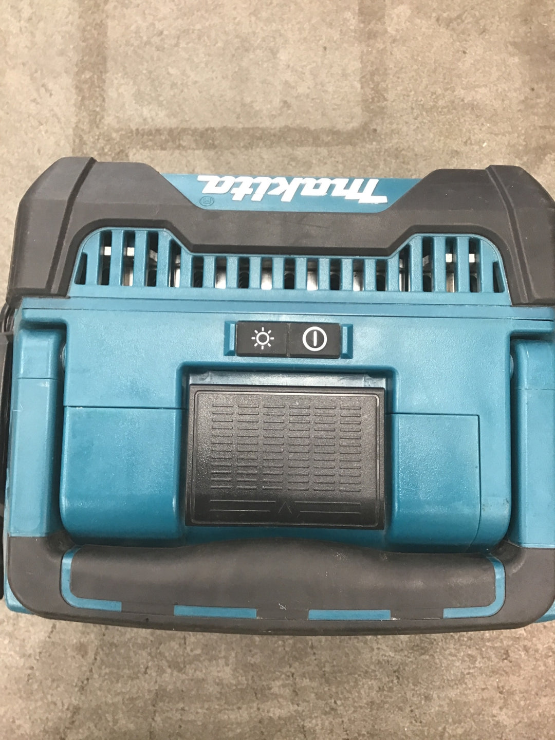 ★マキタ(makita) コードレススタンドライト ML809【川崎店】