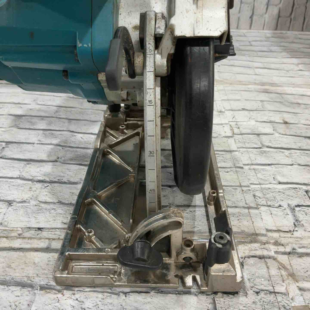 ★マキタ(makita) コードレス丸のこ HS631DRGX【川口店】