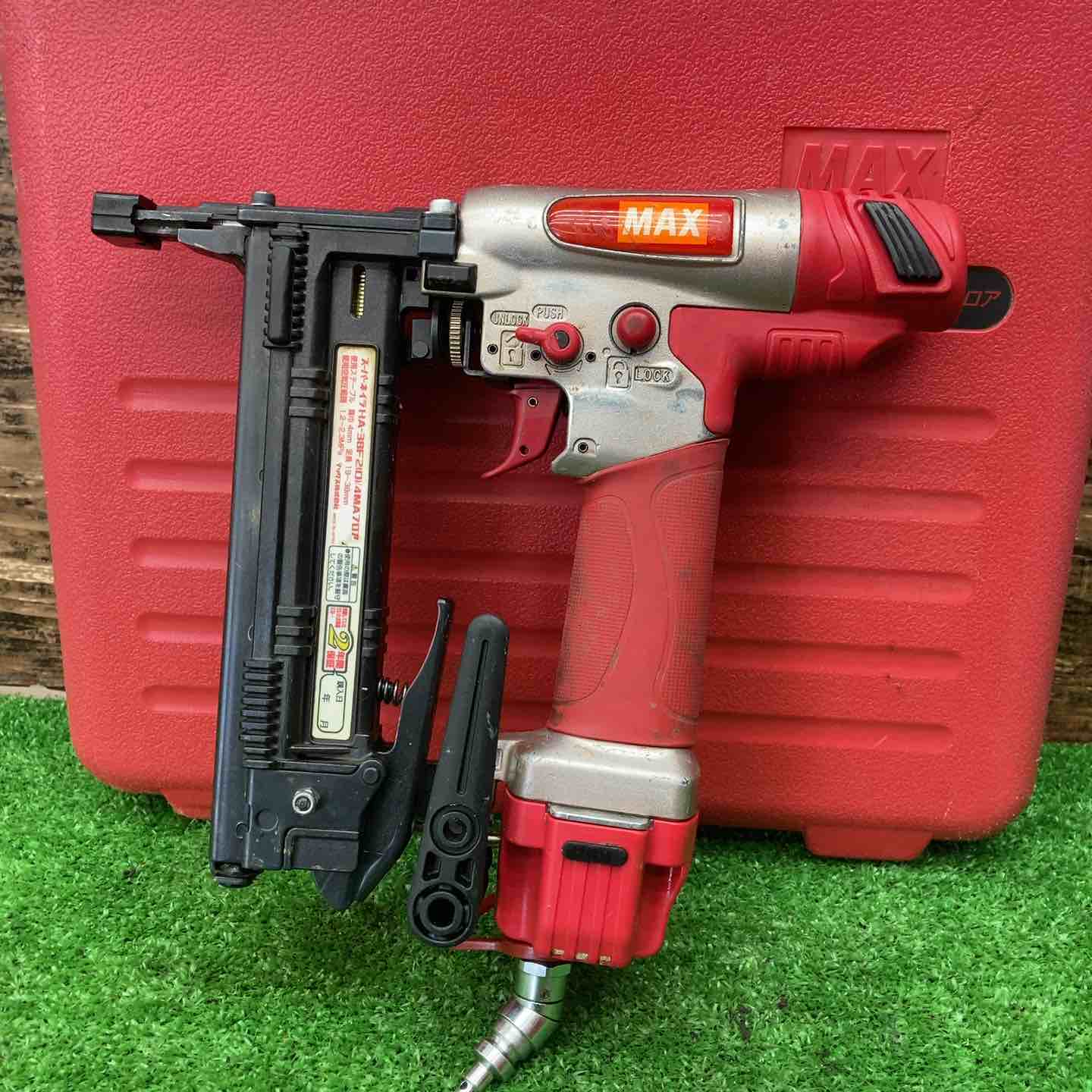 MAX 高圧フロアタッカ  新品 ☆マックス(MAX) 高圧フロアタッカ HA-38F2(D)/4MA【川越店