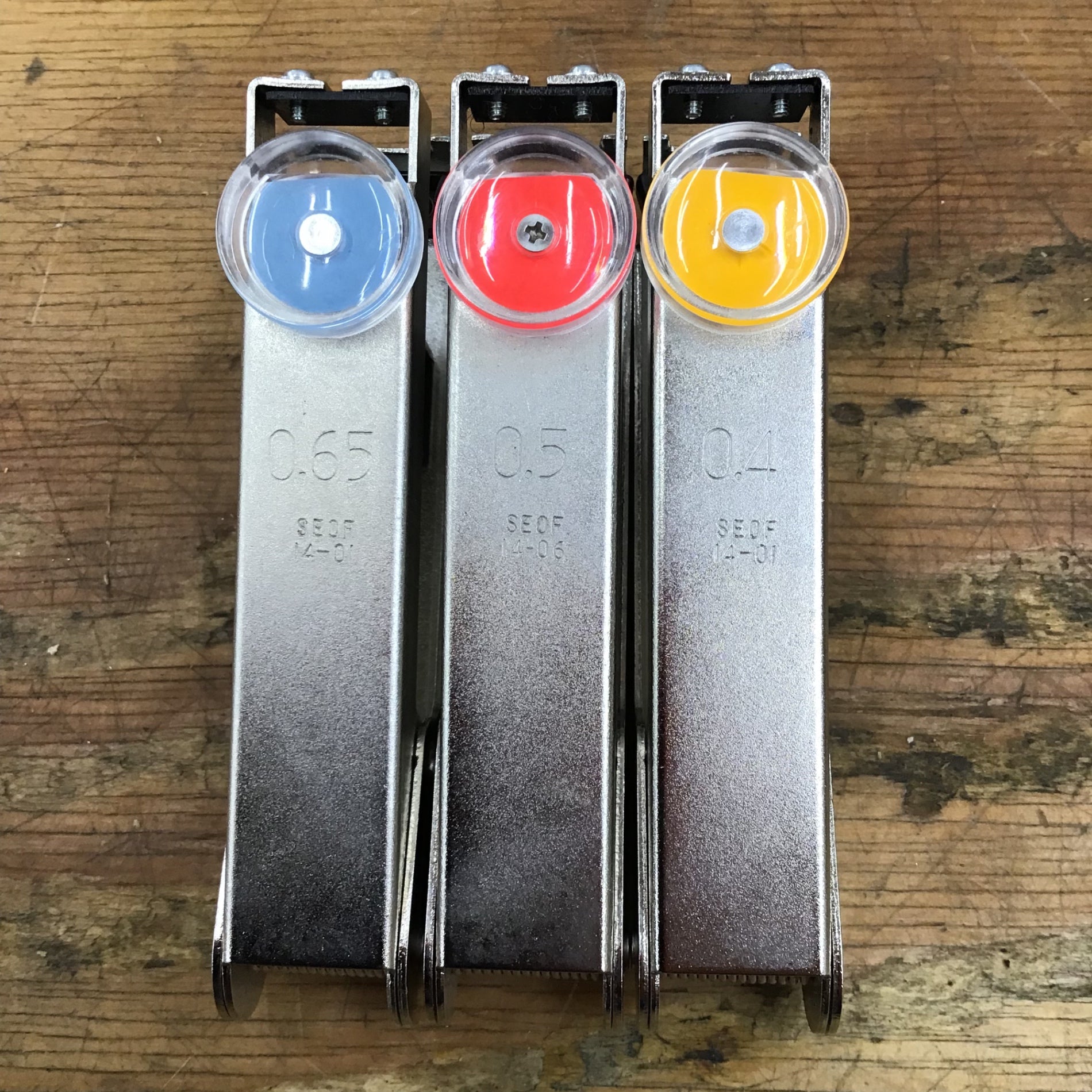むぎ 中古品】住友電工 通信用被覆電線用皮むき器 0.4C 0.5C 0.65C