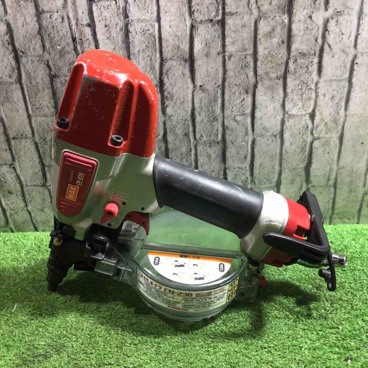 MAX 型番不明 常圧釘打ち機 50㎜【市川行徳店】【店頭取引限定】【中古訳アリ】管理番号：IT9IRJJRZXUS 価格公開中!［中古品］マックスの高圧釘打機 HN-50N4(D)を高価買取致し