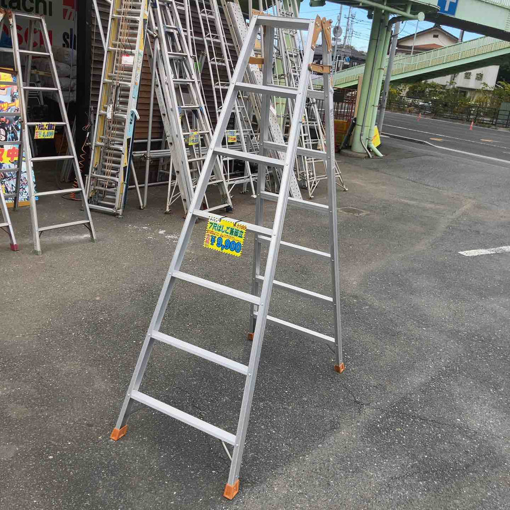 ピカ 7尺脚立【野田愛宕店】【店頭取引限定】【中古】ITQPT2QAT858 店頭受取り限定】◇ピカコーポレイション(Pica) はしご兼用脚立 7段 7