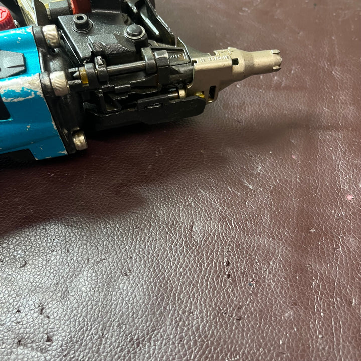 【中古品】 マキタ(makita) 高圧エア釘打ち機 AN534HM 【東大和店】