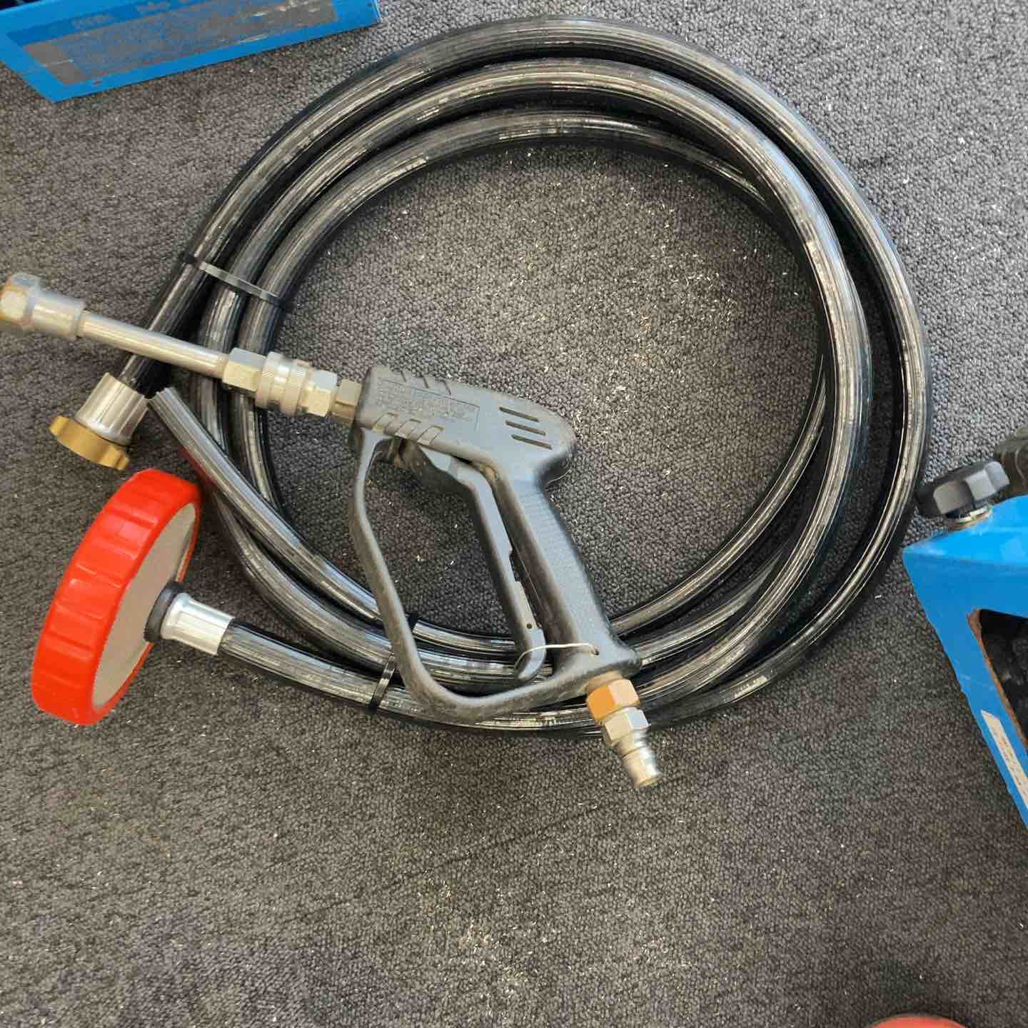 店頭受取り限定】◇フルテック セミ防音型高圧洗浄機 OZ1513SB【柏店