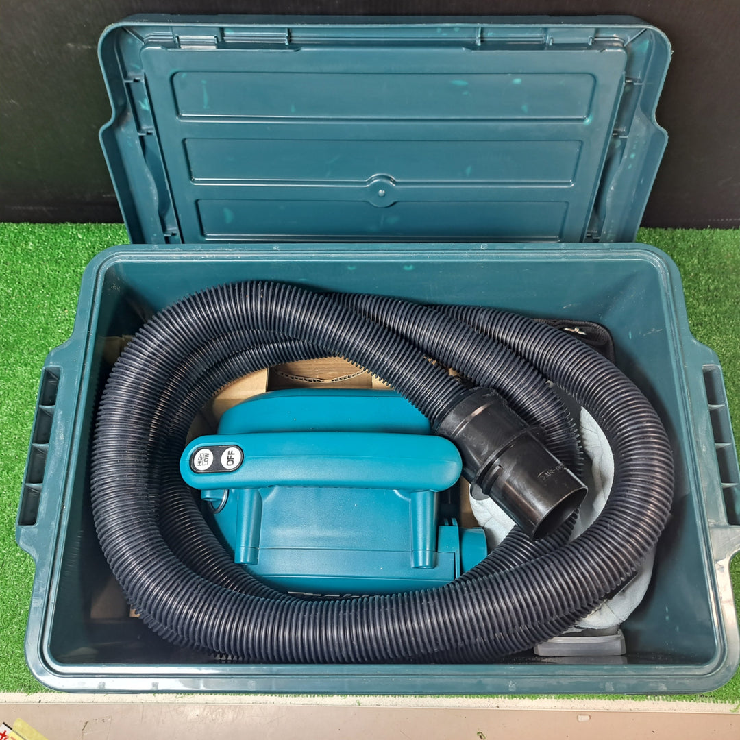 マキタ/makita 18V コードレス集じん機 VC350DZ【岩槻店】