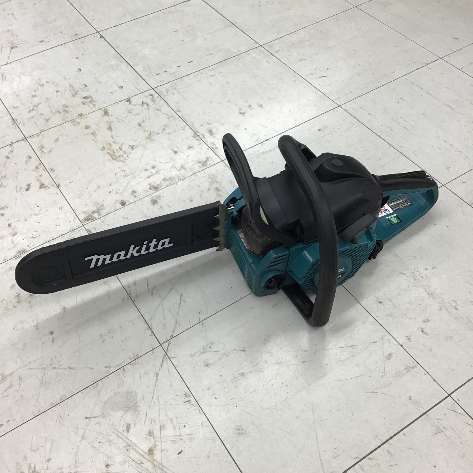 中古品】 マキタ/makita 350mmエンジンチェンソー・MEA3201M 【鴻巣店】 – アクトツールオンラインショップ