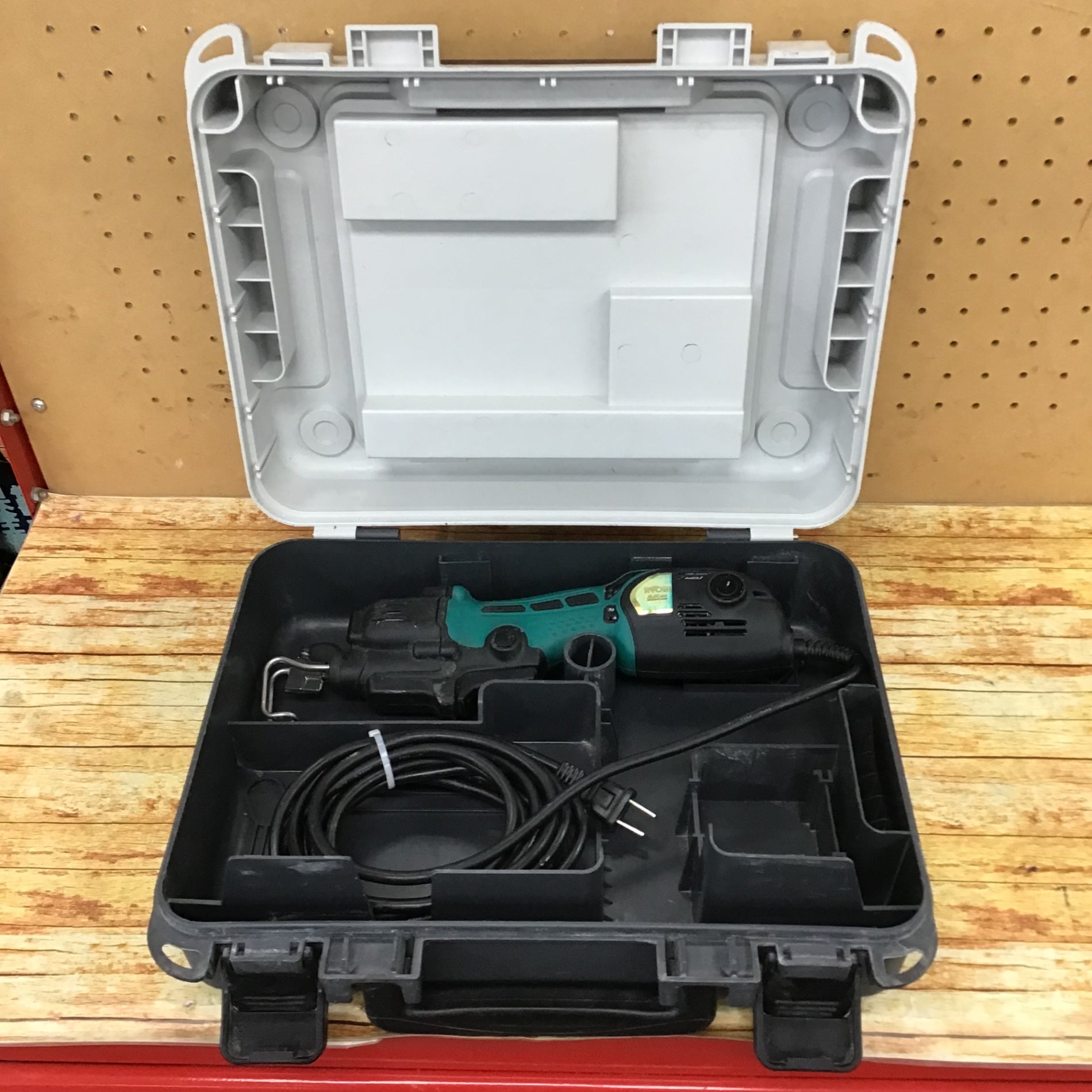 未使用 リョービ RJK-120 小型レシプロソー RYOBI 100V 電動工具 (現 京セラ) 京セラ 小型レシプロソー RJK-120 619400A