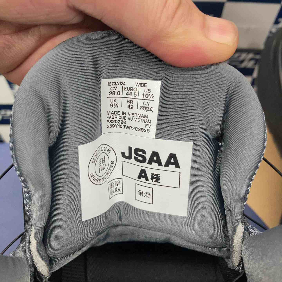 [アシックス]26年発売モデル 安全靴/作業靴 ウィンジョブ CP314 BOA JSAA A種先芯 人工皮革 ハイカット ブラック/ピュアシルバー 28.0 cm 3E【草加店】