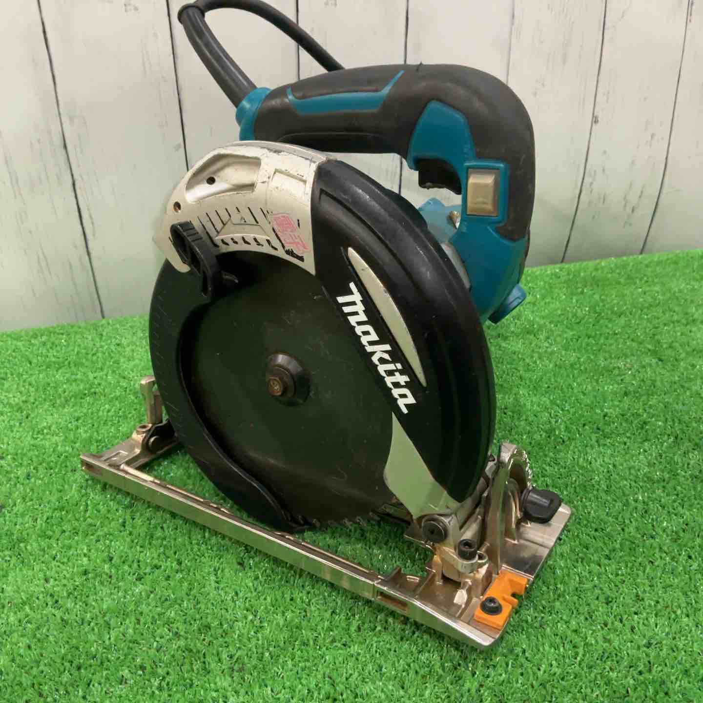 ☆マキタ(makita) 電子マルノコ HS6302【岩槻店】 HS6302 | 株式会社マキタ