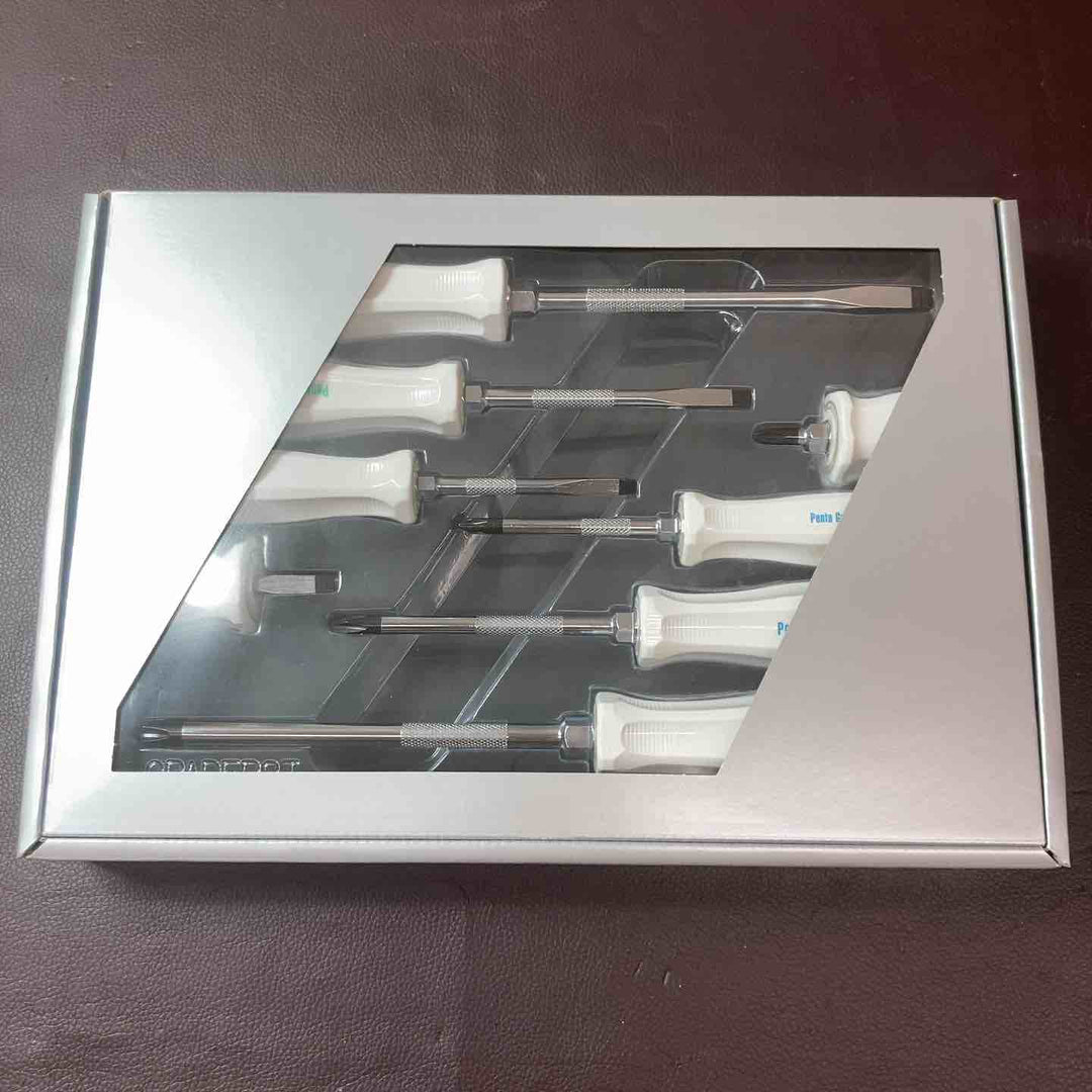 【未使用品(店頭展示品)】 マックツール(MACTOOLS) ドライバー 8本セット RCPADFP8T 2022年 【東大和店】