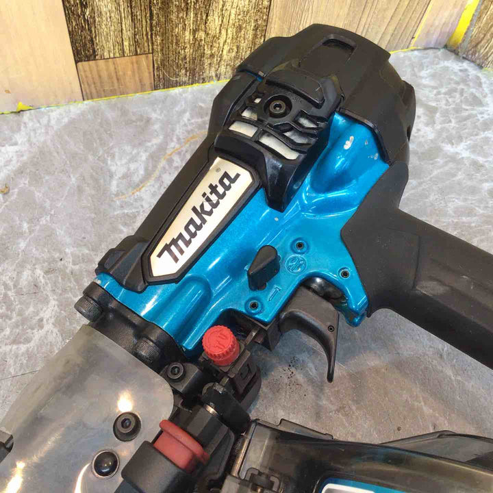 ★マキタ(makita) 高圧エア釘打ち機 AN635HM【八潮店】
