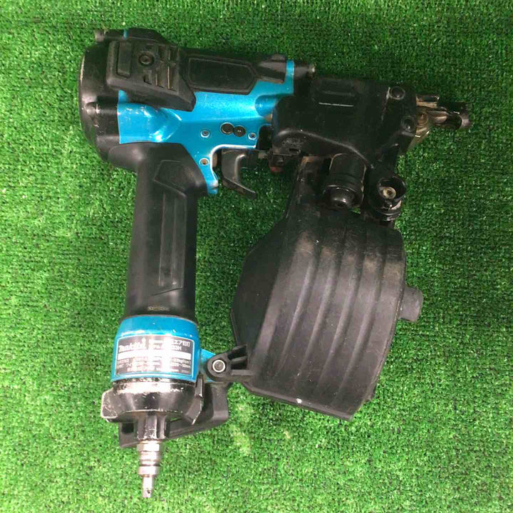 ★マキタ(makita) 高圧エア釘打ち機 AN533HM【川崎店】