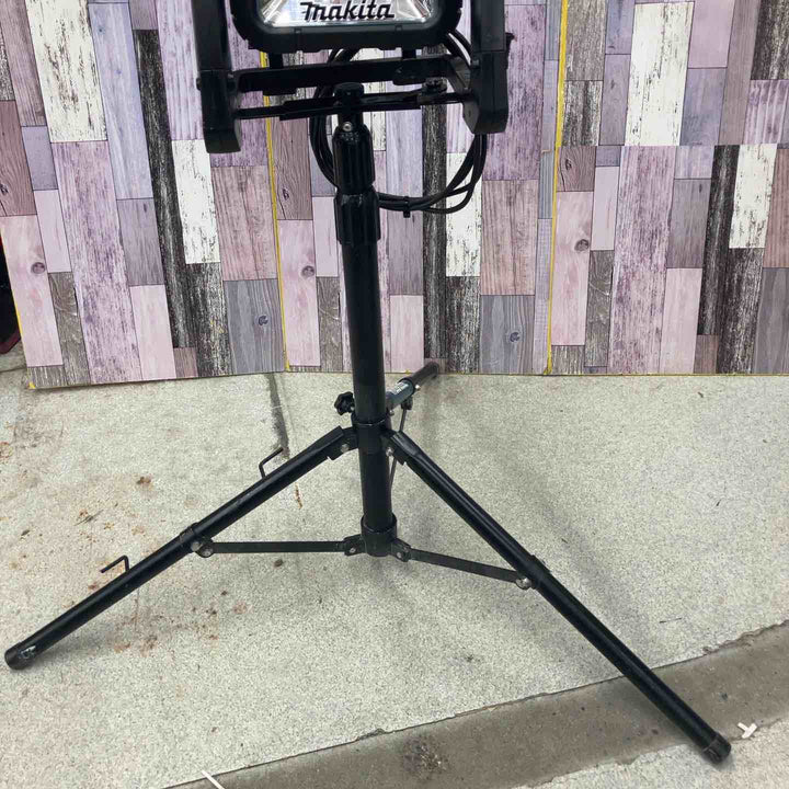 ★マキタ(makita) コードレスLEDスタンドライト ML805【八潮店】