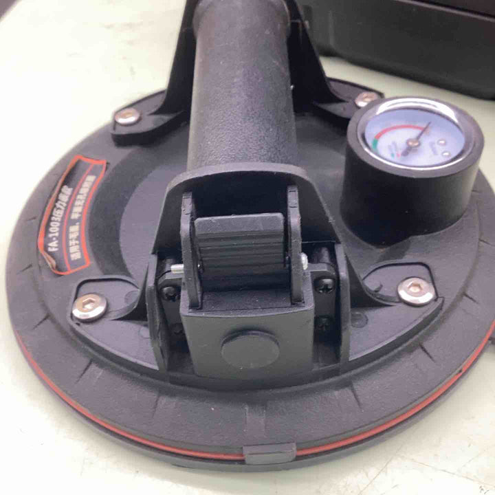 FA1003 バキュームリフター 真空吸着で運搬 100㎏ 画像のものが全てです 【越谷店】