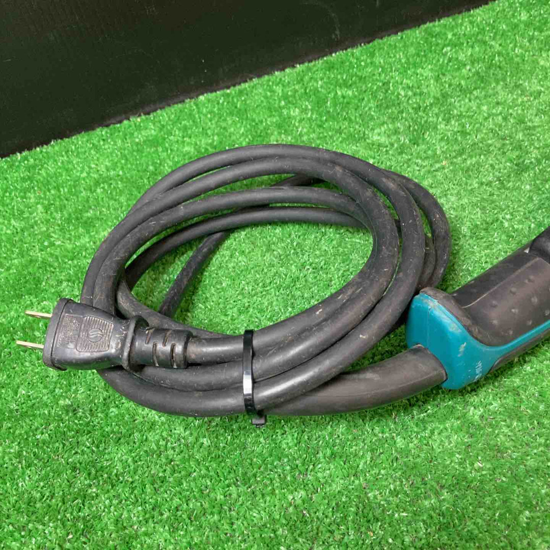 ☆マキタ(makita) 150mm電子ディスクグラインダ GA6021C  ハンドル付き！【岩槻店】