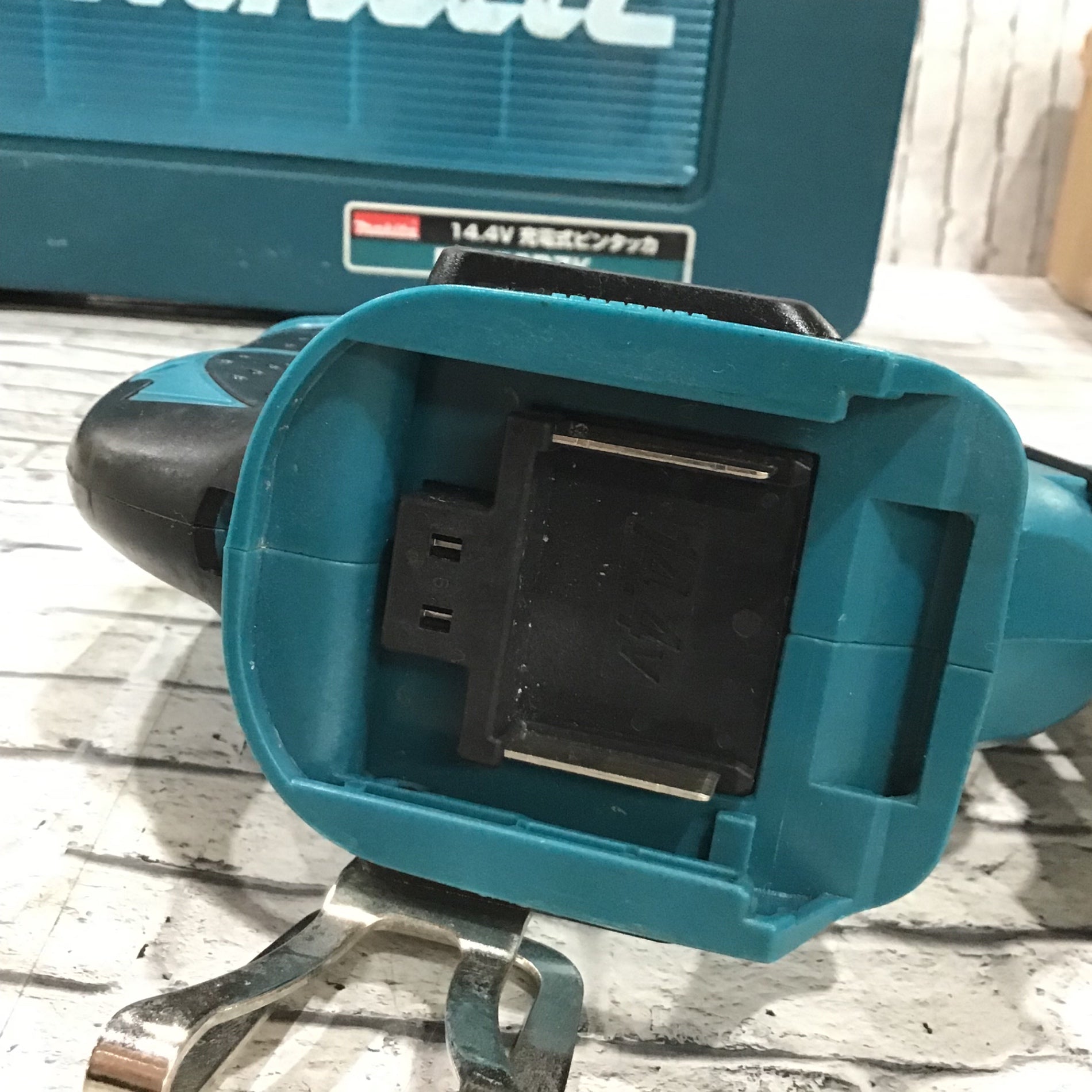〇マキタ(makita) コードレスピンネイラ PT350DZK【川口店】 – アクト
