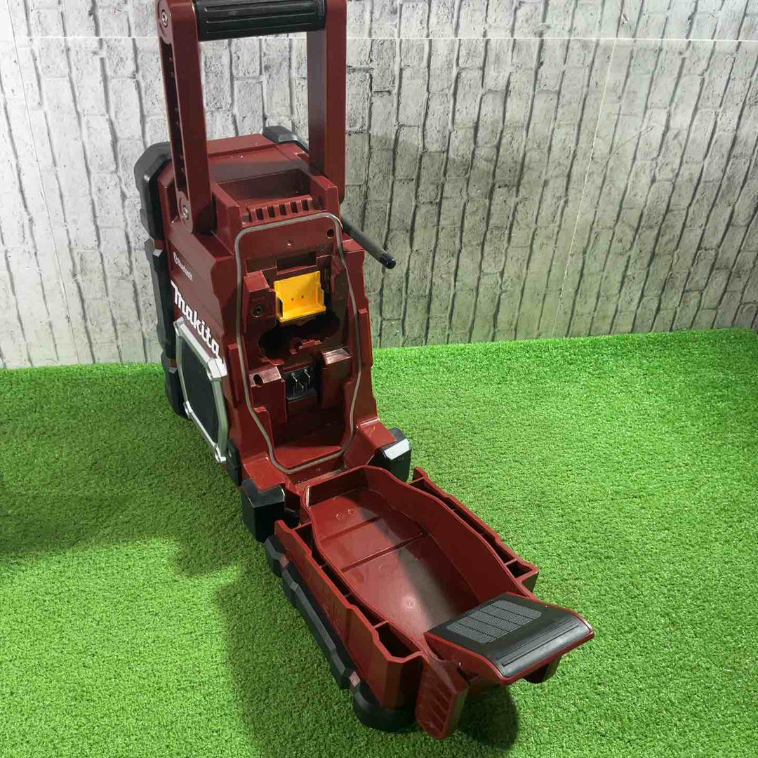 ◇マキタ(makita) コードレスラジオ MR108AR(限定色：オーセンティックレッド) 本体のみ【川口店】