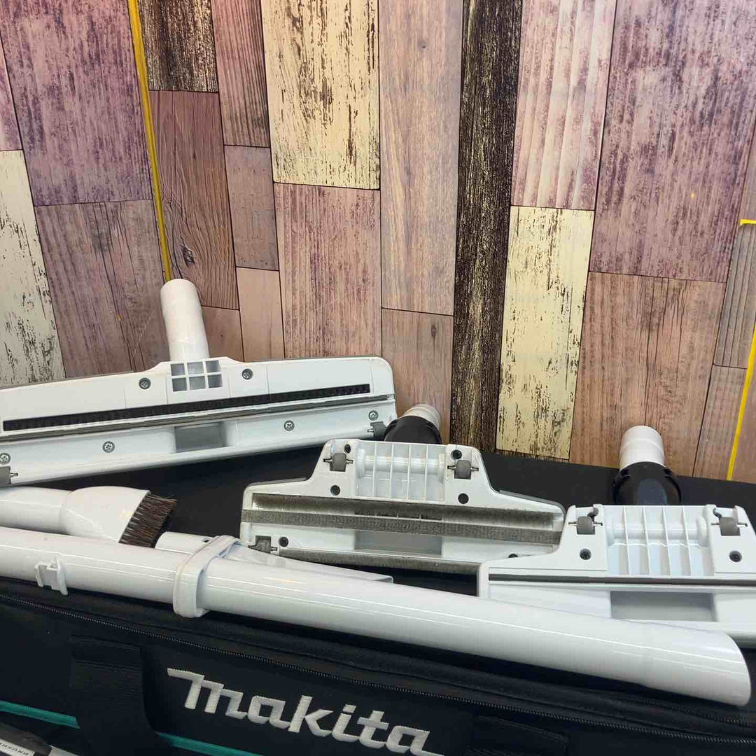 ★マキタ(makita) コードレスクリーナー CL286FDZW【八潮店】