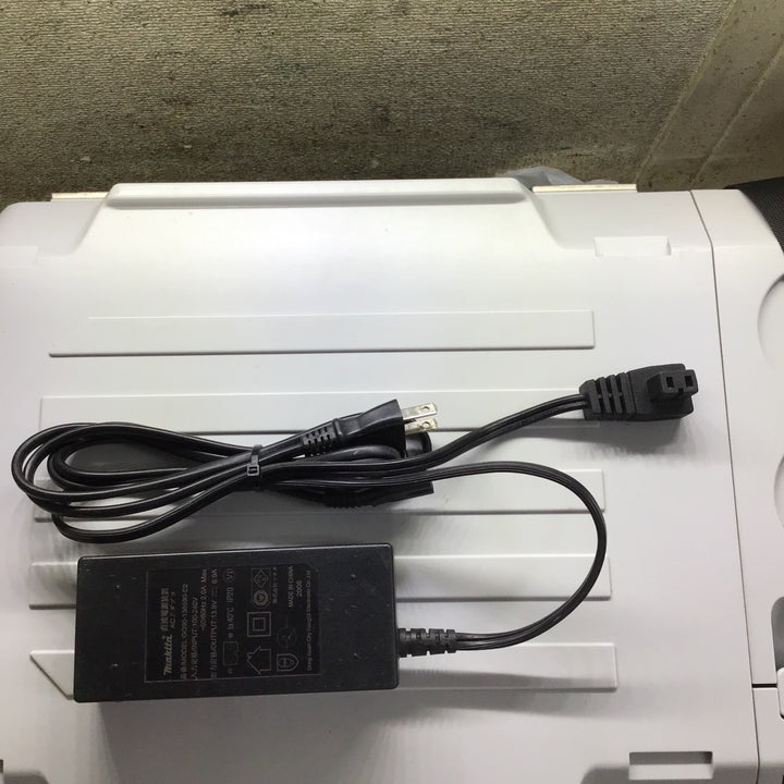 ★マキタ(makita) コードレス冷温庫 CW180DZ【町田店】