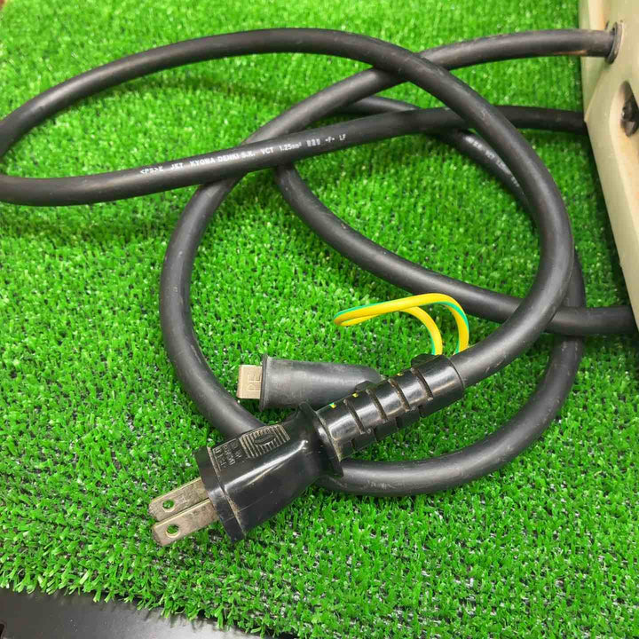 ★マキタ(makita) エアコンプレッサー AC700【藤沢店】