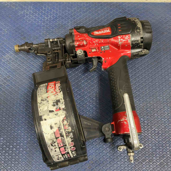 ★マキタ(makita) 高圧エア釘打ち機 AN510HS【草加店】