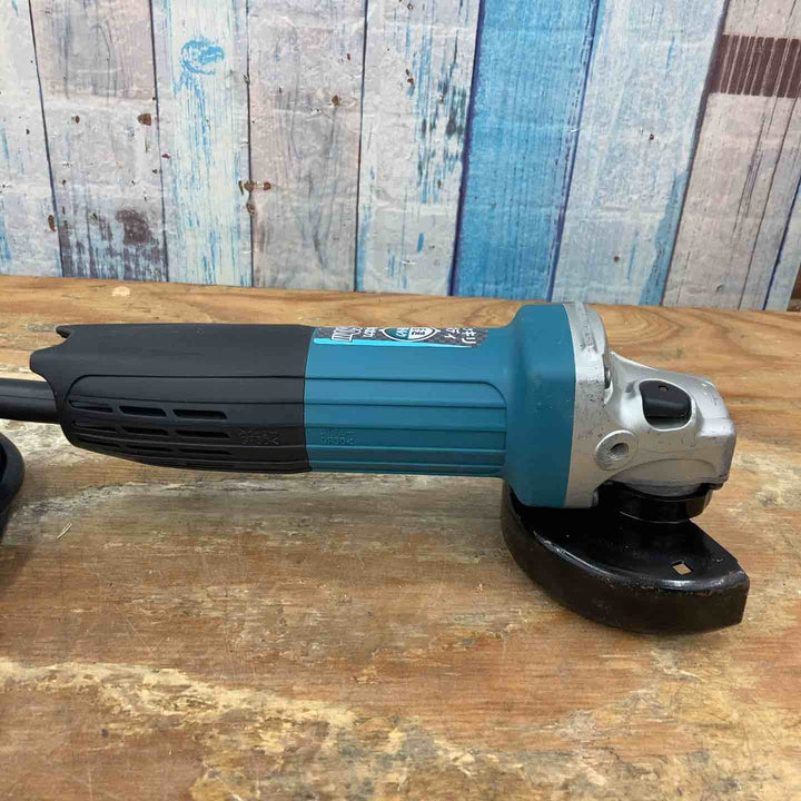 ☆マキタ(makita) 100mmディスクグラインダ GA4032 低速高トルク型【柏店】