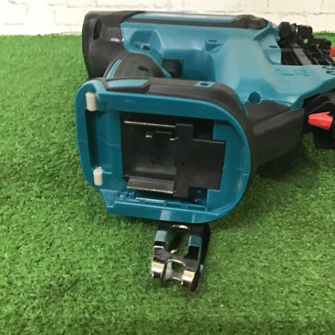 ★マキタ(makita) コードレスピンネイラ PT352DZK【町田店】