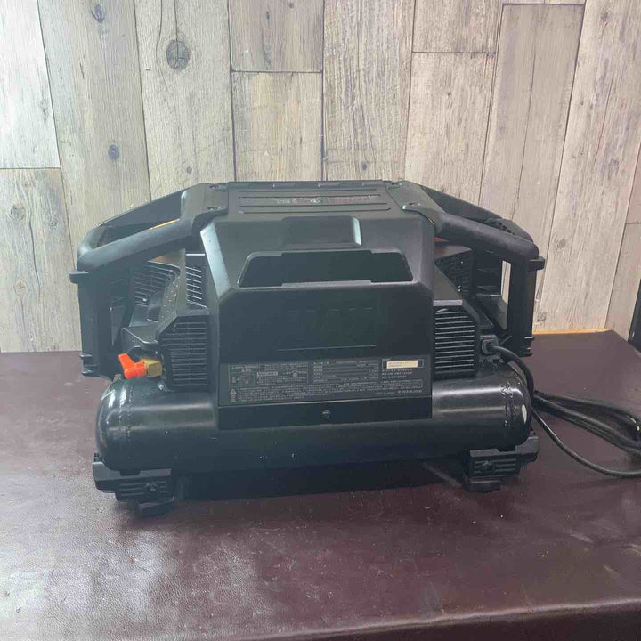 【中古品】 マックス(MAX) エアコンプレッサー AK-HL1310E_ブラック 【東大和店】