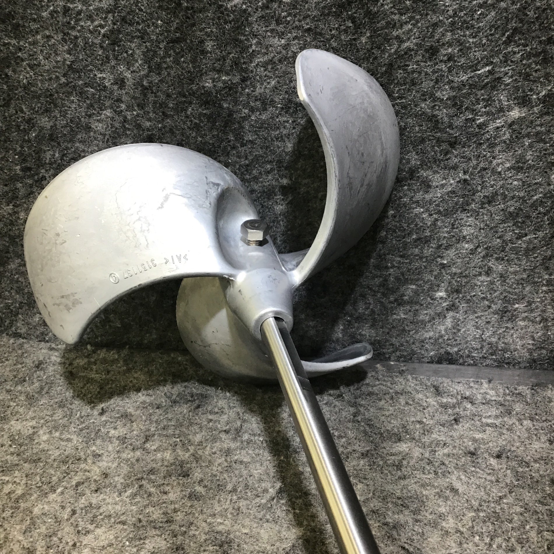 中古品・ミキシングブレード、シャフト新品!!】マキタ(makita