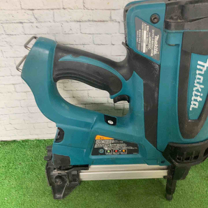 ★マキタ(makita) コードレスコンクリート用ガスピン打ち機 GN420C【町田店】