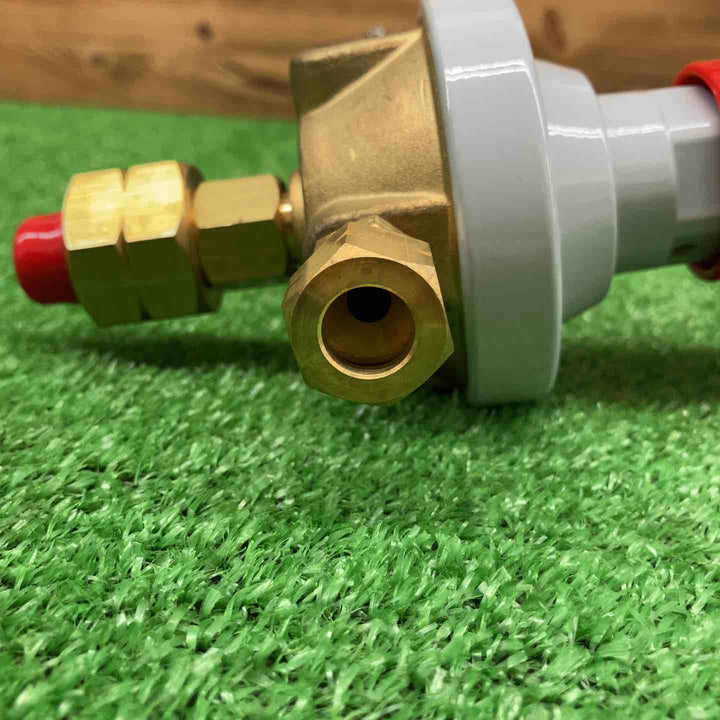 【中古美品】 阪口製作所 ガス調整器 プロパン配管用 R-7 【鴻巣店】