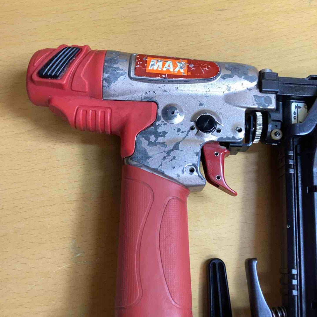 ★マックス(MAX) 高圧フロアタッカ HA-38F2(D)/4MAフロア【越谷店】