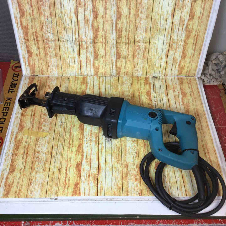マキタ(makita) セーバソー(レシプロソー) JR3030T【川崎店】