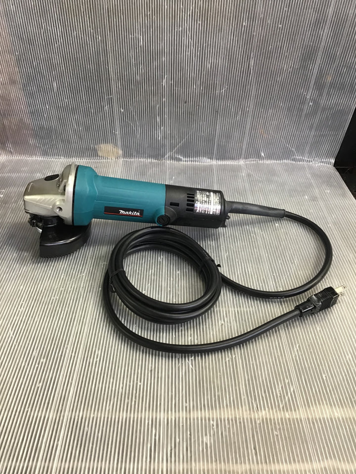 マキタ(makita) 100mmディスクグラインダ 9533B【未使用品】