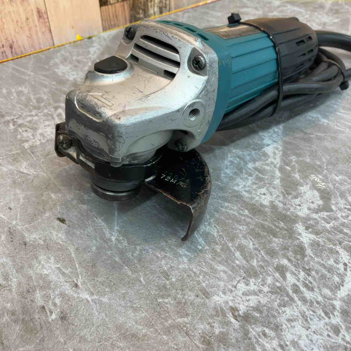 ☆マキタ(makita) 100mmディスクグラインダ GA4033【八潮店】