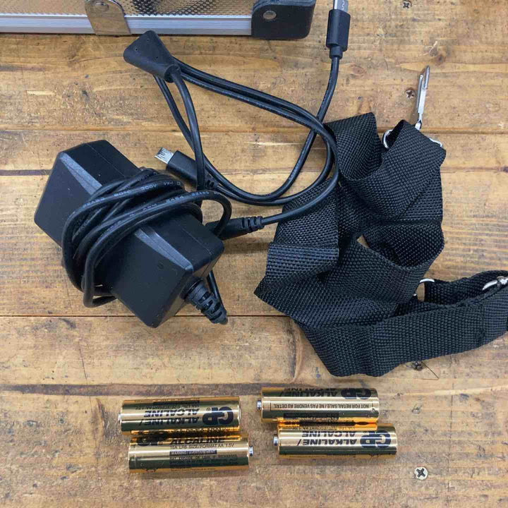 ◇テクノ販売  LTC グリーンレーザー墨出し器  矩十字・横 LST-BG6【所沢店】