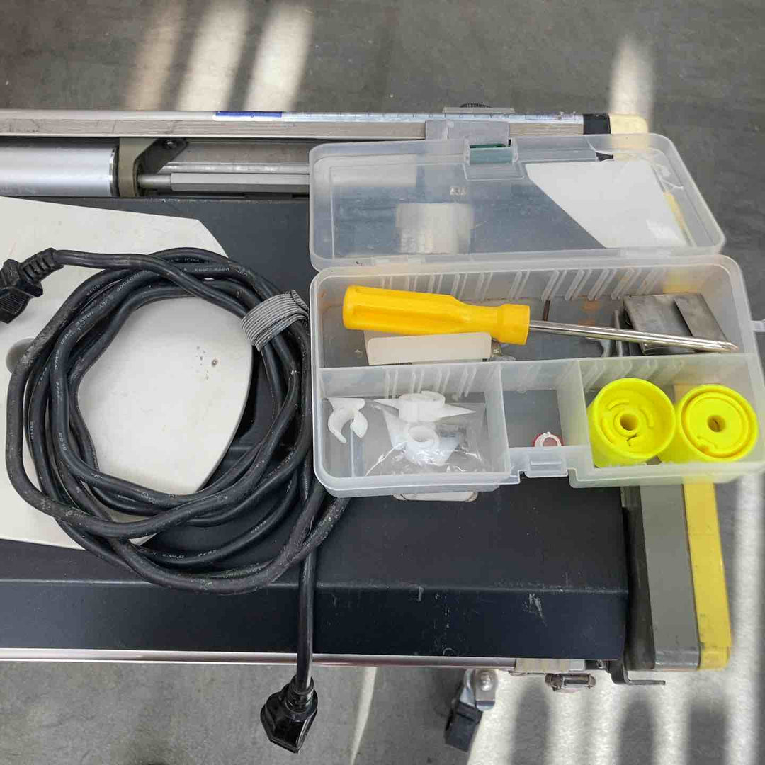 KLASS(旧:極東産機) 自動壁紙糊付機 PrimeμⅢ【川崎店】
