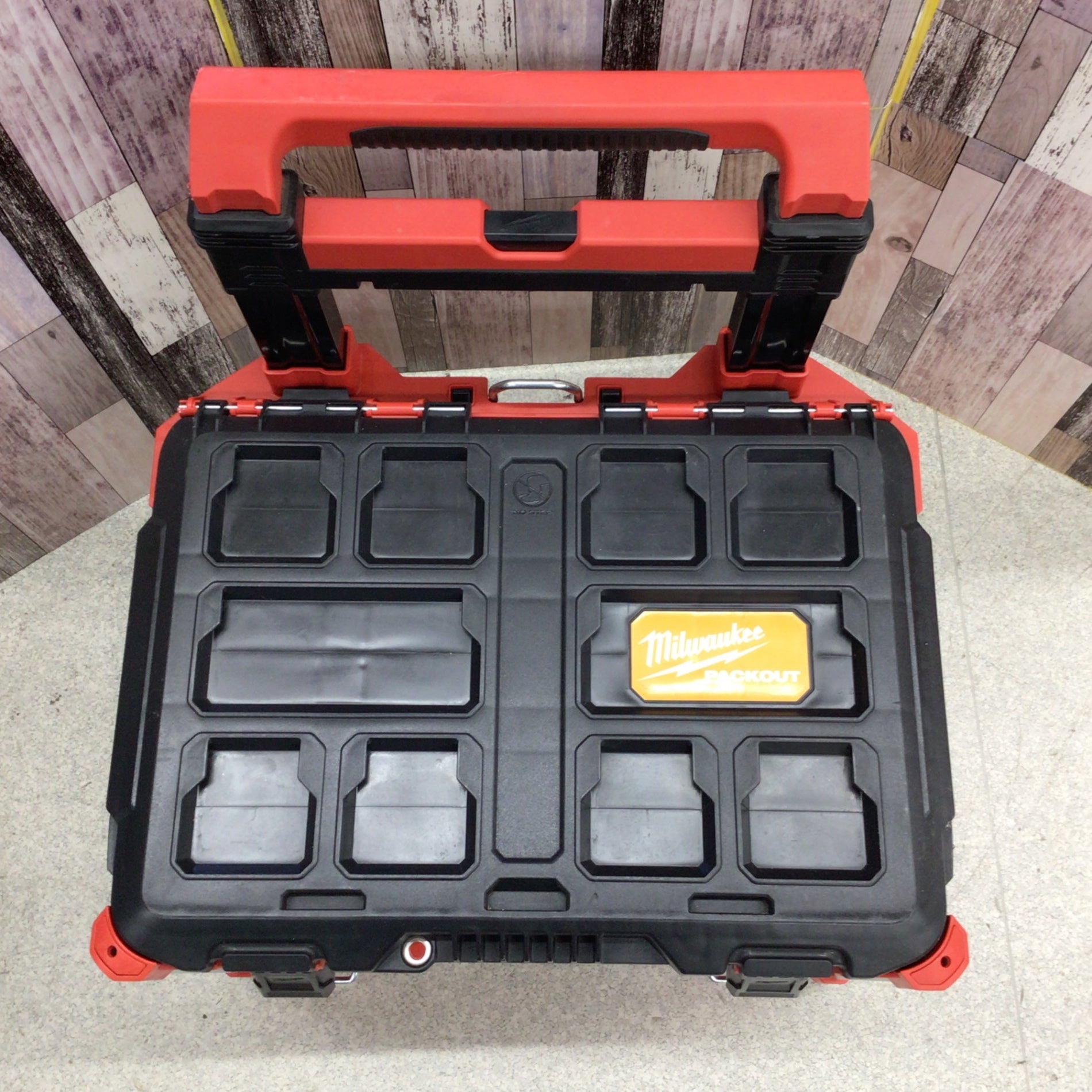 Milwaukee Packoutローリングツールボックス （[ミルウォーキー