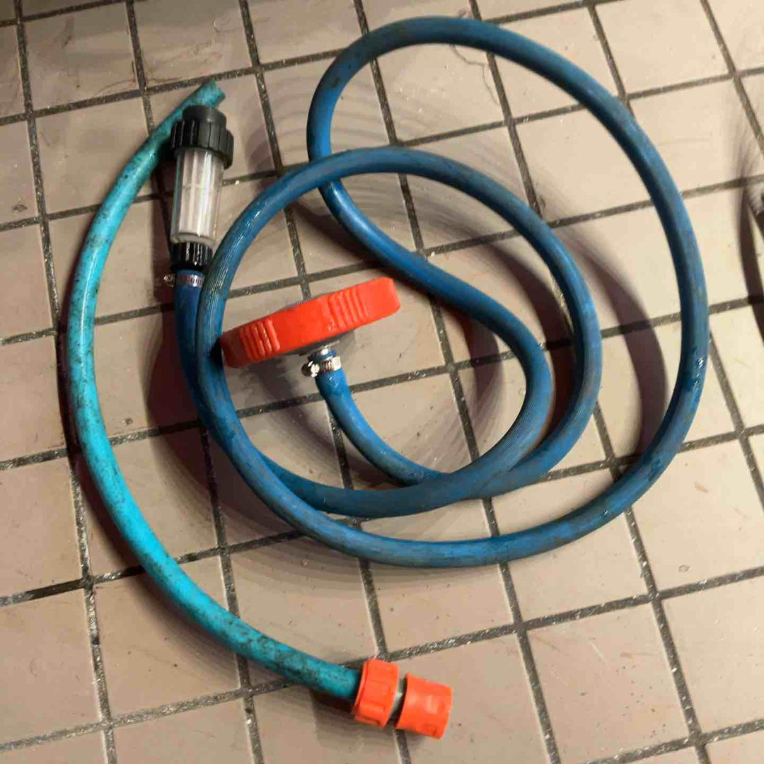 ★マキタ(makita) コードレス高圧洗浄機 MHW080DZK【草加店】