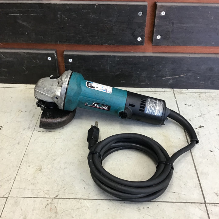 【中古品】 マキタ/makita 100mmディスクグラインダ 9533BL 【鴻巣店】