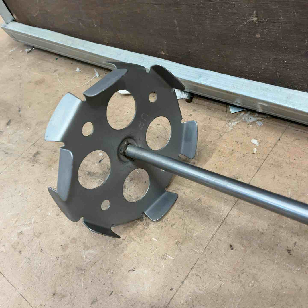 ★マキタ(makita) コードレスかくはん機 UT130DZ【草加店】